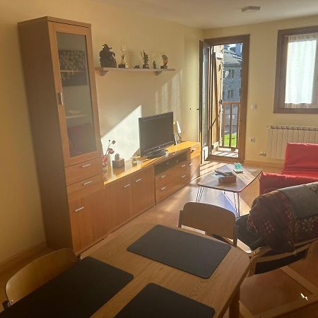 Villanúa Apartamento Espata I מראה חיצוני תמונה