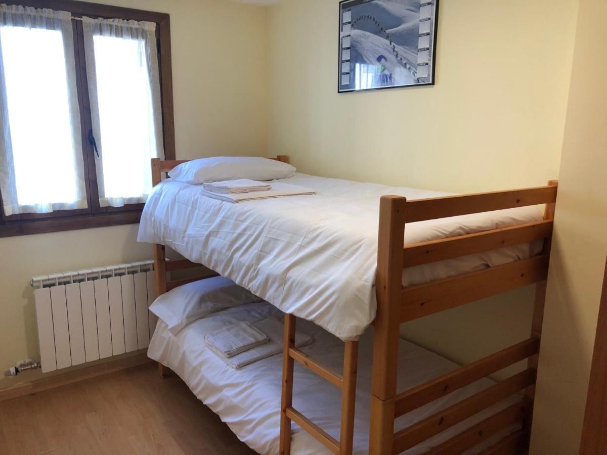 Villanúa Apartamento Espata I מראה חיצוני תמונה