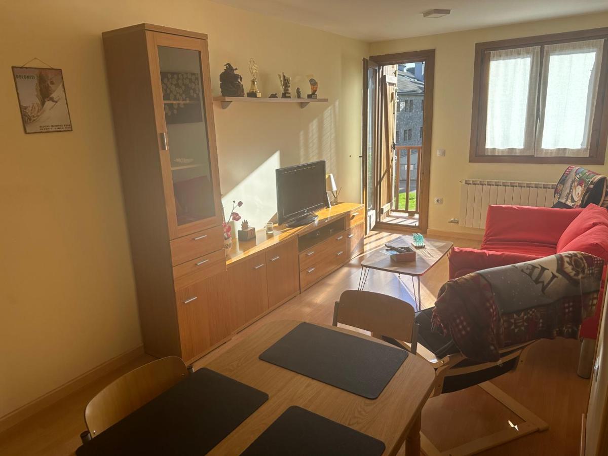 Villanúa Apartamento Espata I מראה חיצוני תמונה